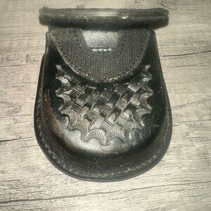 Vintage Leather DutyMan Belt Handcuff Case